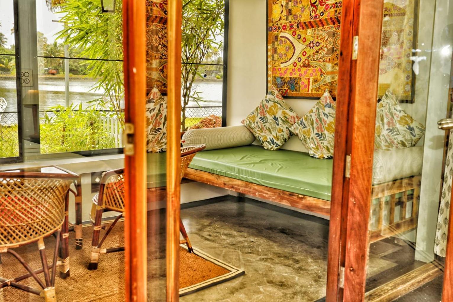 Vala House Hotel Cherai Beach Exterior photo